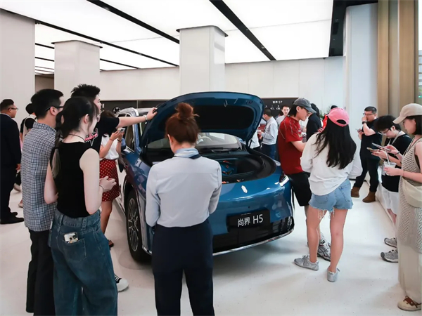 9月重奪銷冠，上汽給行業(yè)上了一門“改革課”