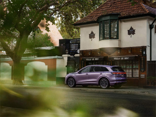 爆款產(chǎn)品不斷：上汽集團(tuán)，長(zhǎng)期主義不是“慢”