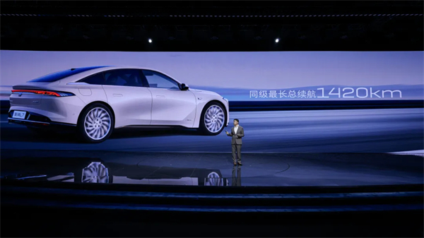 16.99萬起的別克至境L7，B級車的局，還得別克來破！