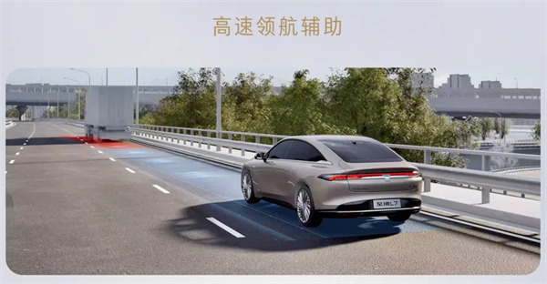 16.99萬起的別克至境L7，B級車的局，還得別克來破！