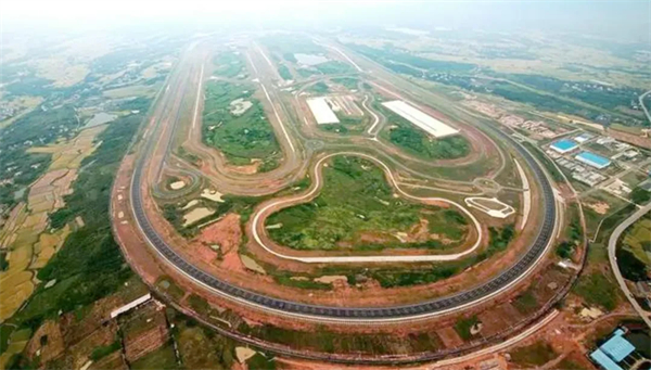 16.99萬起的別克至境L7，B級車的局，還得別克來破！