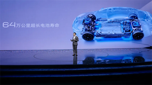 16.99萬起的別克至境L7，B級車的局，還得別克來破！