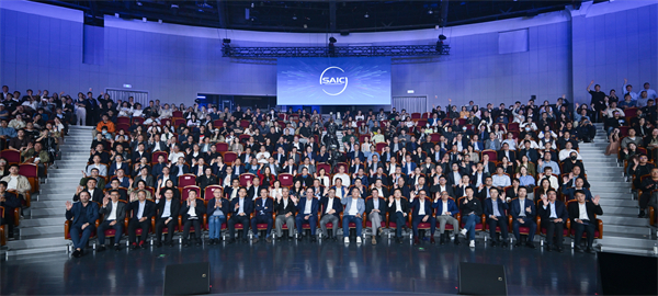 最沉得住氣，也最讓人震撼，上汽憑啥成為技術(shù)平權(quán)浪潮中的“弄潮兒”