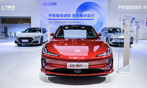 中國(guó)汽車(chē)做強(qiáng)做大的最好注腳，正是上汽的企穩(wěn)回升