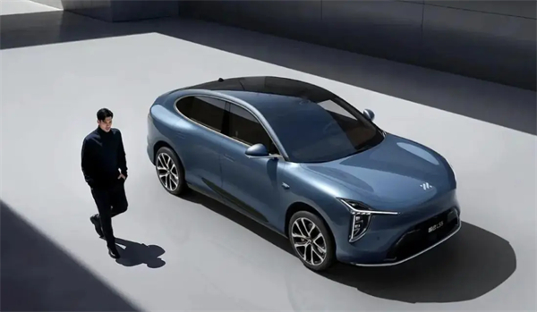 上汽七連漲背后，一場(chǎng)關(guān)于中國(guó)汽車變革的深度敘事