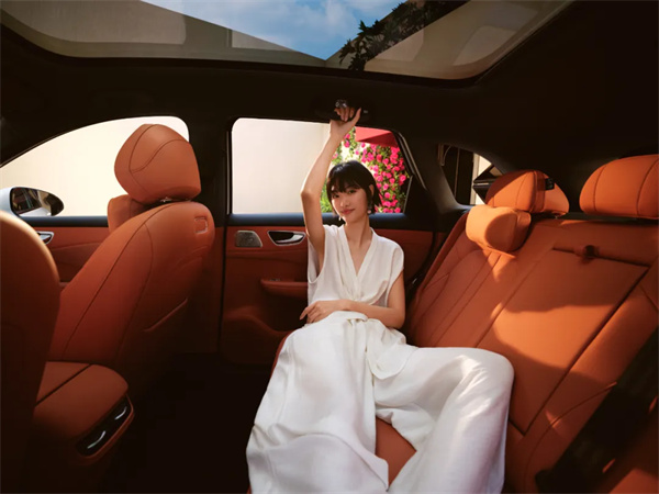 一步到位，16.98萬元起，尚界H5公布預(yù)售價，金秋最熱新車來了！
