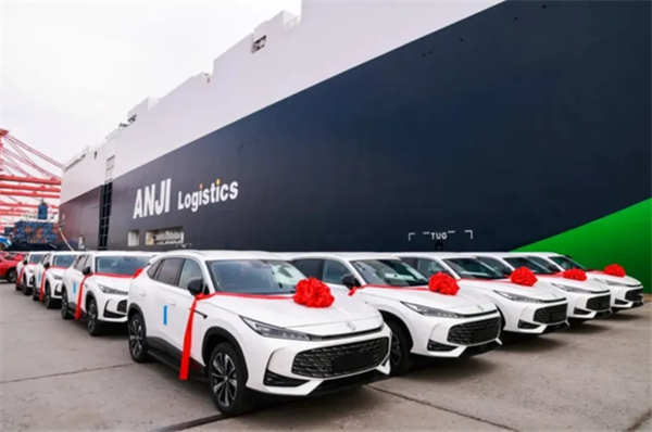 1-7月單月銷量七連漲，看上汽集團(tuán)的轉(zhuǎn)型與突圍