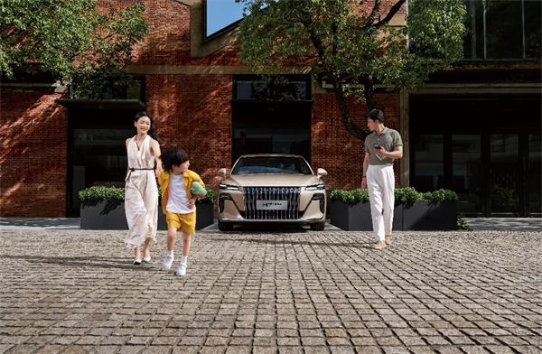 時代的車門，被消費者狠狠推開