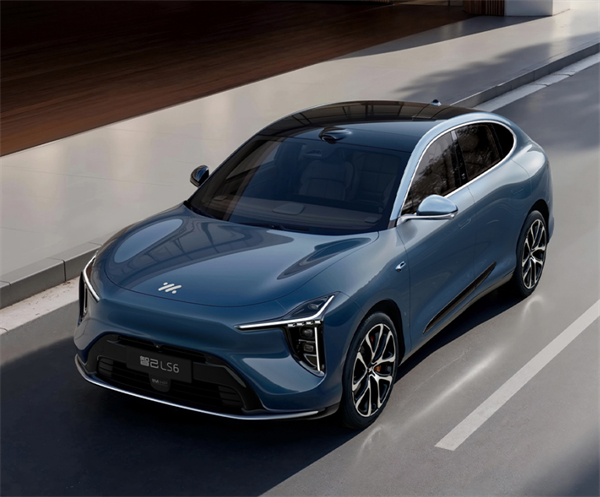 “內(nèi)核”超穩(wěn)的上汽，帶著行業(yè)老大的氣勢回歸