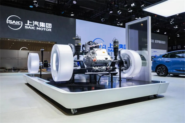 上汽牽手華為，智能汽車市場(chǎng)迎來(lái)“黃金搭檔”