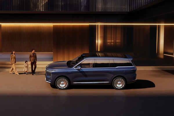 33.69萬(wàn)元起，上汽旗艦?智己LS9正式開(kāi)啟預(yù)售 以全球巔峰科技，顛覆30萬(wàn)級(jí)大六座SUV格局