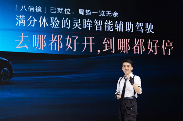 10.98萬元起！五菱星光2025款開啟預(yù)售，攜手《和平精英》打造年輕人的智能實戰(zhàn)利器！