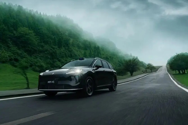 上汽集團(tuán):以創(chuàng)新驅(qū)動變革 以用戶定義價(jià)值