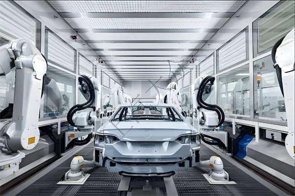 當(dāng)技術(shù)開花、改革結(jié)果：上汽的“硬核反攻”