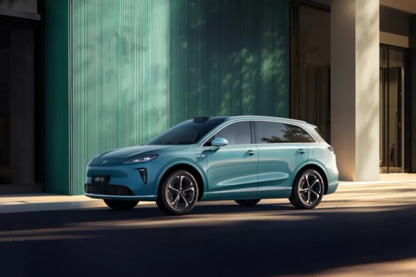 上汽轉(zhuǎn)型這盤棋，讀懂用戶是唯一的棋眼