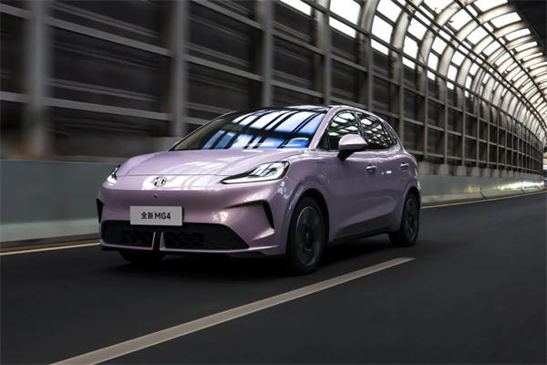 用戶驅(qū)動，技術(shù)領(lǐng)航：上汽集團以“雙向奔赴”實現(xiàn)品牌向上新高度