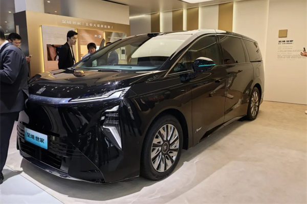 懂車更懂你，廣州車展大秀肌肉，上汽憑何奪回龍頭？