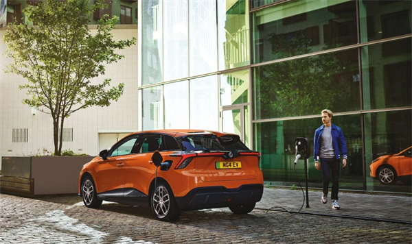 12月上汽將回歸上證50指數(shù)，以超去年銷量穩(wěn)健穿越周期